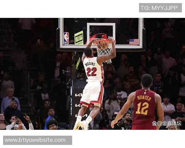 维金斯称赞阿德巴约全能防守能力认为他是联盟顶级防守者之一